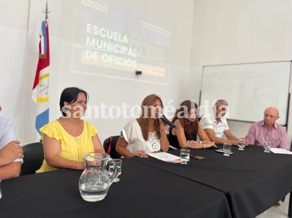 La intendente puso en marcha la Escuela Municipal de Oficios