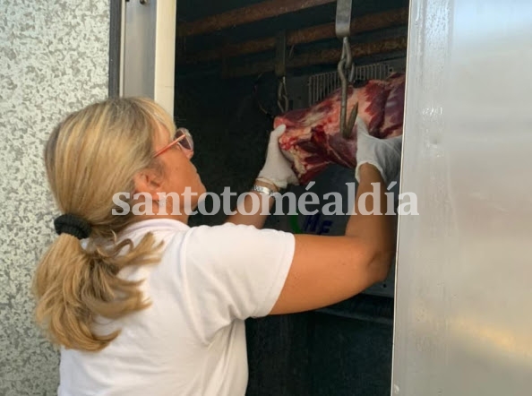 Decomisaron carne en mal estado en un autoservicio de la ciudad