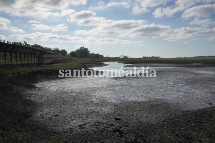 En Uruguay ruegan por las lluvias: Montevideo sólo tiene reservas de agua para diez días