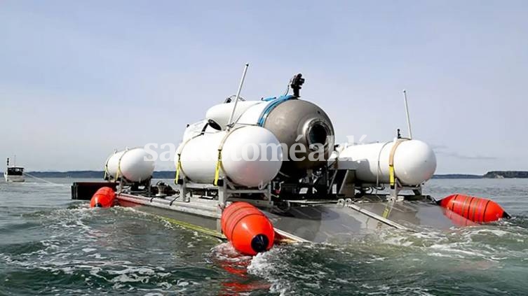 Encontraron restos en el área donde buscan al submarino que desapareció durante la expedición al Titanic