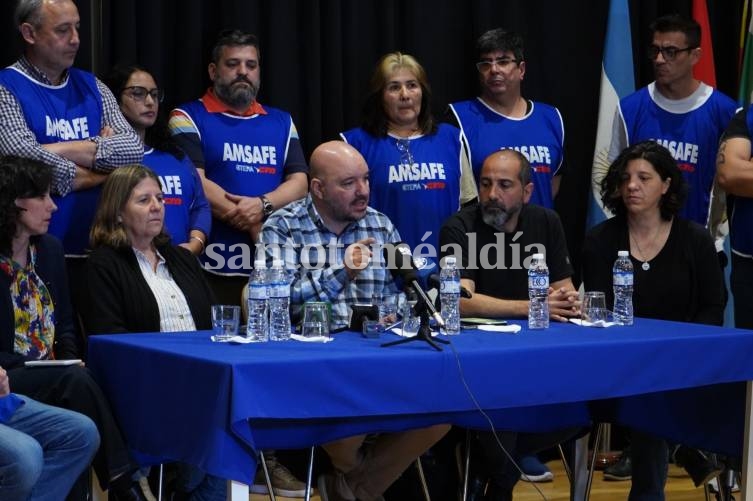 Amsafé denunció descuentos indebidos en los salarios docentes.