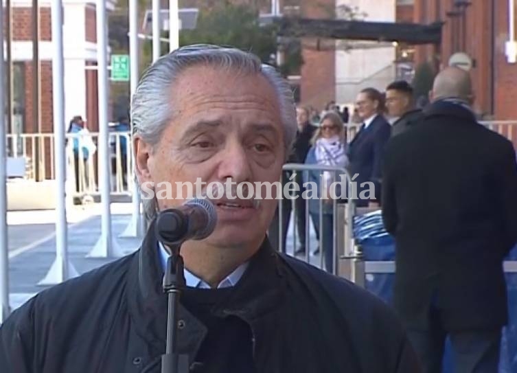 Fernández esperará los resultados en Olivos y estimó que habrá segunda vuelta en noviembre
