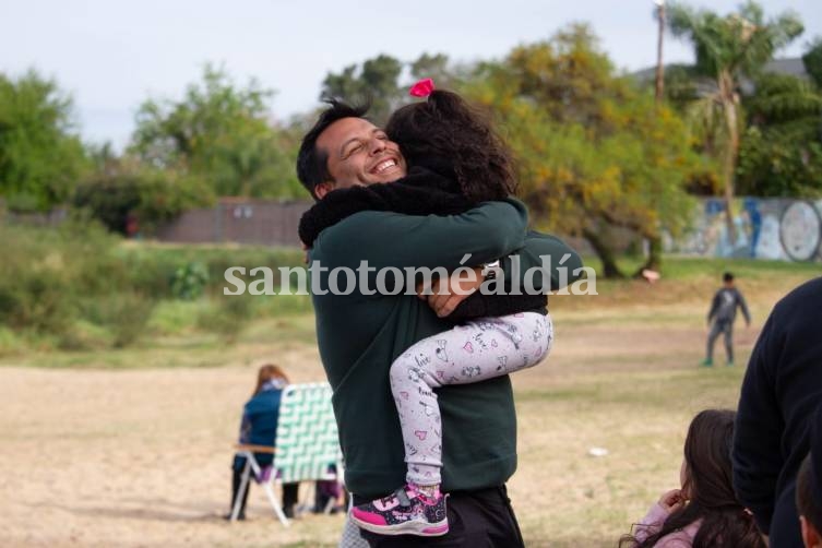 Alvizo acompañó a niños y niñas de Santo Tomé en el Día de las Infancias.