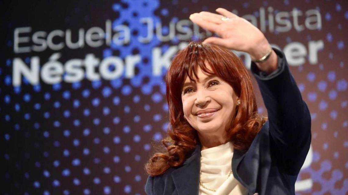 La vicepresidenta, , en el Auditorio de la Universidad Metropolitana para la Educación y el Trabajo.