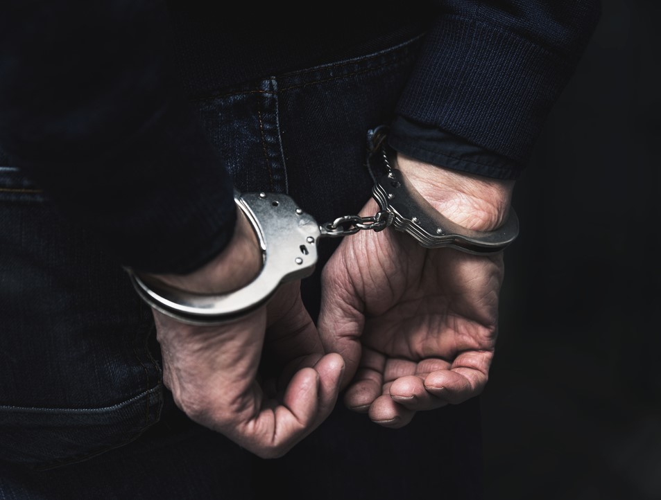 Un joven quedó en prisión tras amenazar a vecinos y enfrentar a la policía