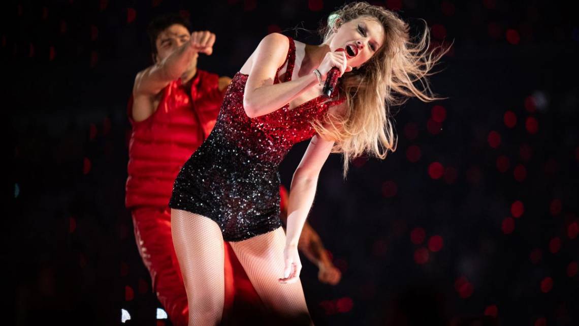 La popular cantante concretará este domingo a la noche en el estadio de River Plate la tercera y última entrega local de “The Eras Tour”.
