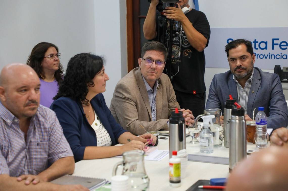 La reunión paritaria finalizó pasado el mediodía. (Foto: STD)