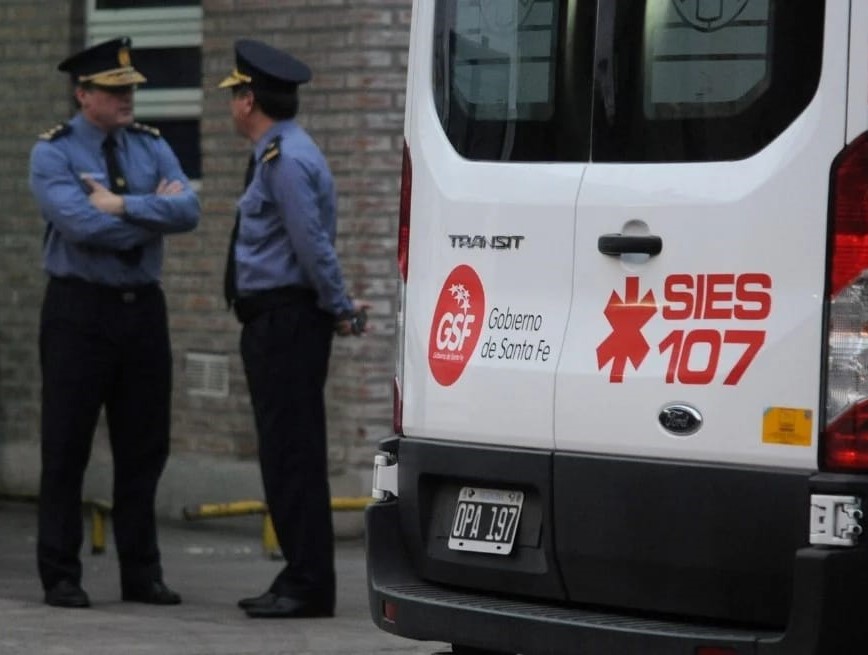 Un joven está internado en el Cullen tras sufrir una herida de arma blanca en Adelina Centro