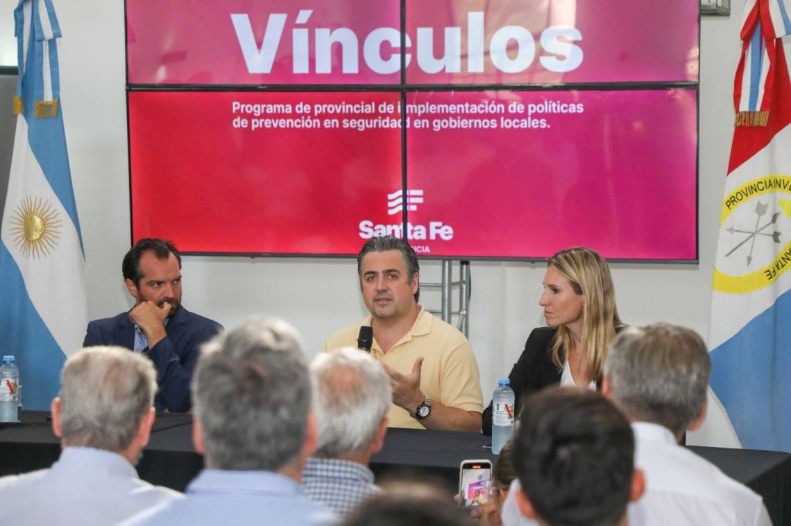 Provincia puso en marcha en Santo Tomé el programa de seguridad “Vínculos”. (Foto: GSF)