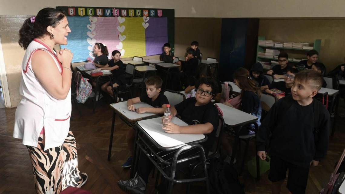 Habrá vouchers educativos para las familias de clase media. (Foto: Télam)