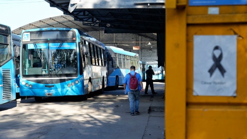 Rosario: paro de colectivos tras el hallazgo de una nueva nota amenazante