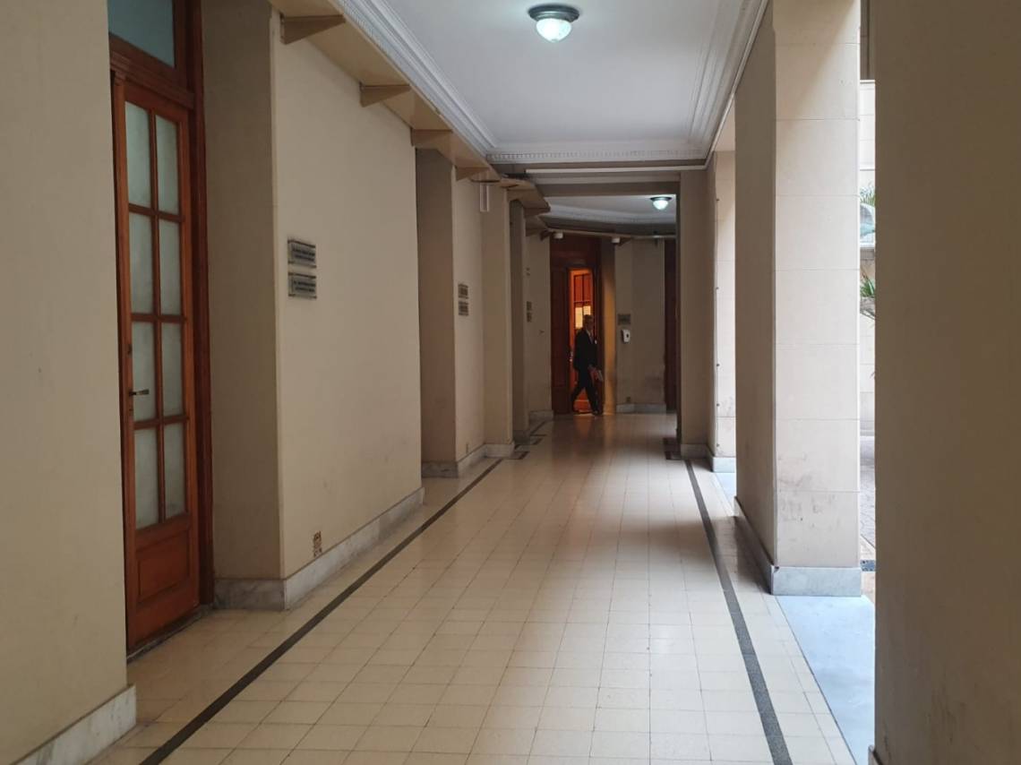 Imputarán al hijo de la mujer asesinada en San Martín al 3900