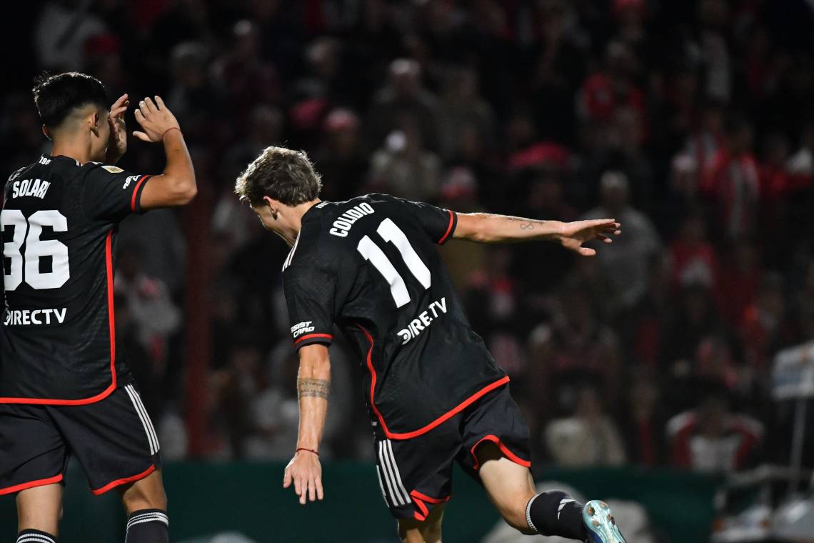 Colidio marcó tres goles y River terminó promero en la Zona A. (Foto: CARP)