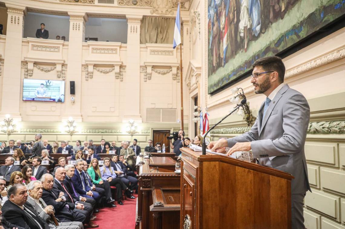 Pullaro, en la apertura de sesiones de la Legislatura. (Foto: GSF)