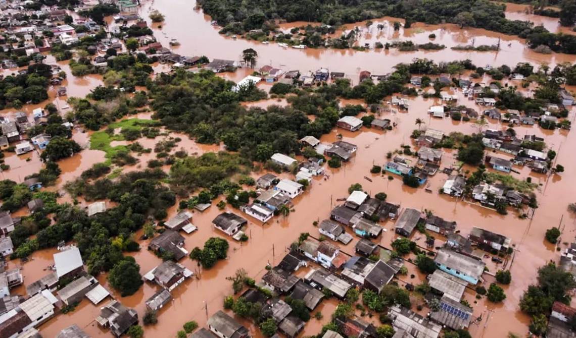 Desastre en el sur de Brasil: Porto Alegre quedó sitiada por la inundación tras el desborde de un río