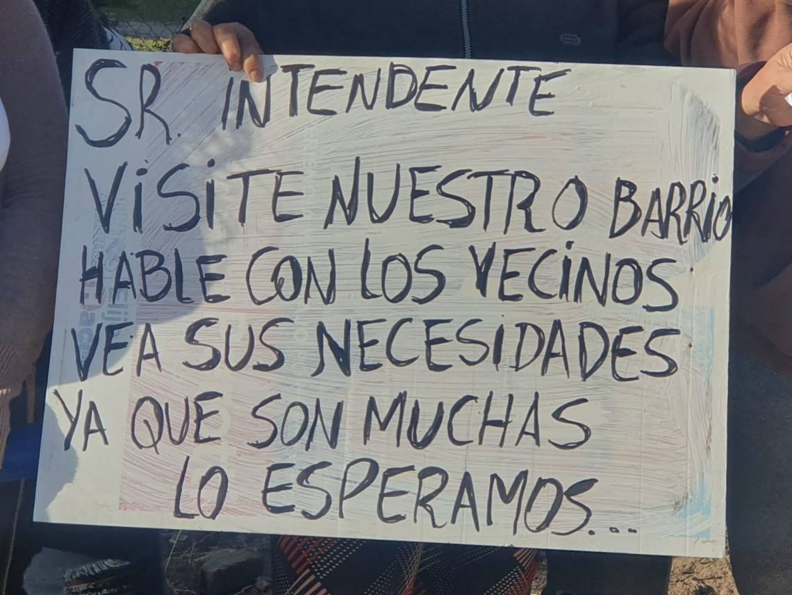 Cinco meses sin respuestas del Gobierno municipal