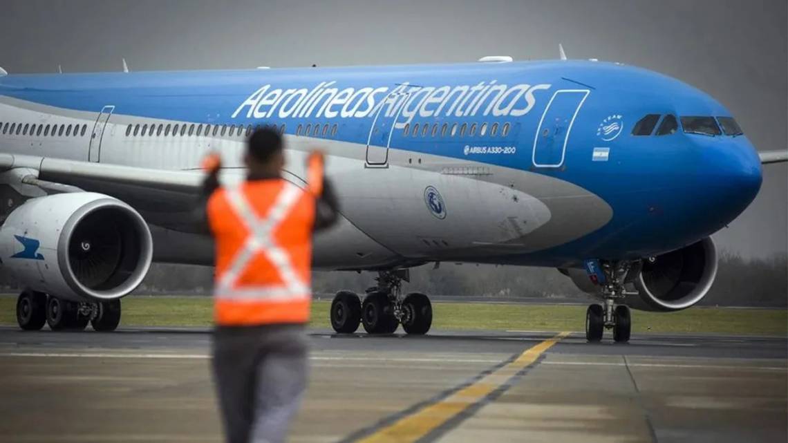 Desde este martes, nuevos vuelos diarios conectan Sauce Viejo con Buenos Aires