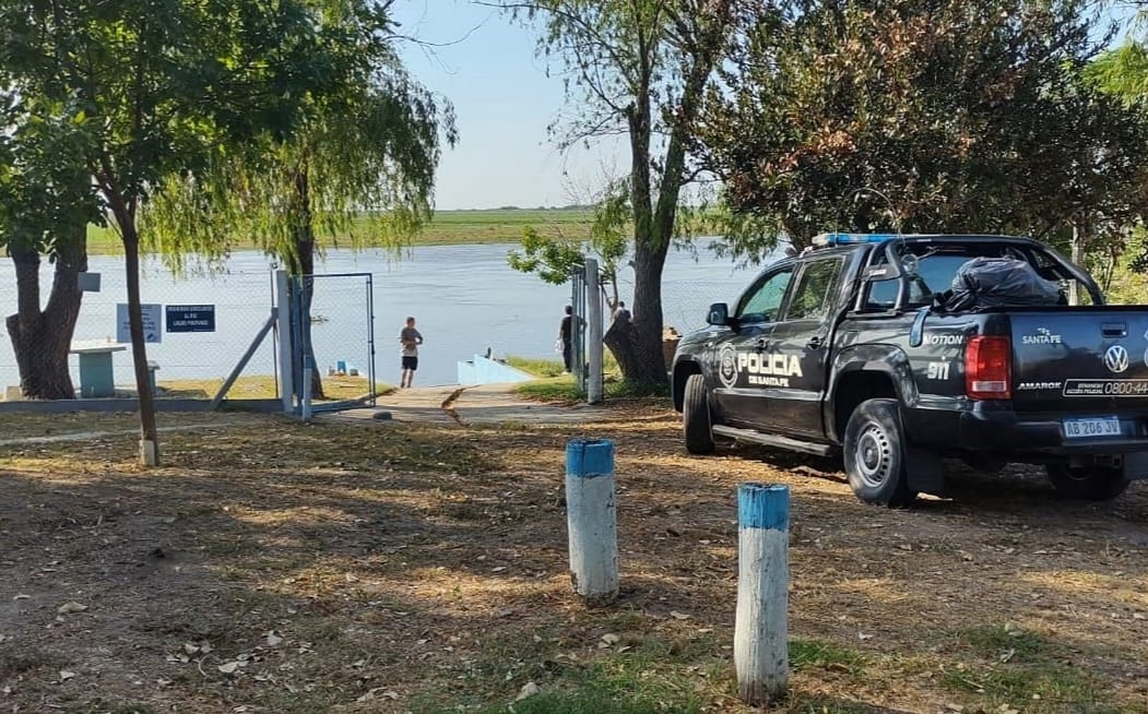 Sauce Viejo: un hombre murió ahogado tras intentar recuperar una piragua
