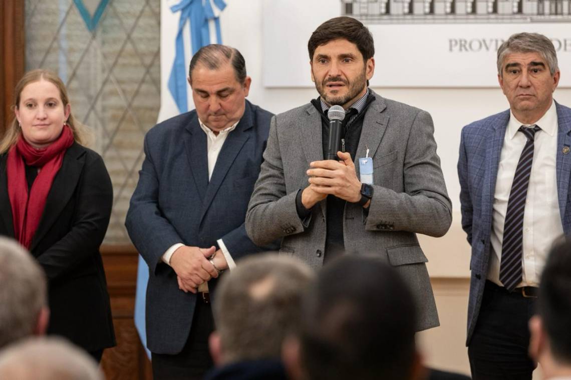 Pullaro: “Estamos dando los primeros pasos para tener una provincia menos violenta y más segura”