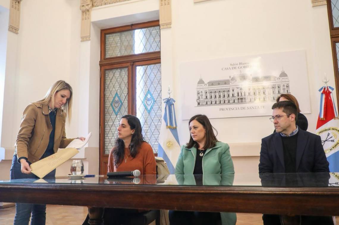 El Gobierno provincial licitó la compra uniformes completos para los más de 29 mil efectivos de las fuerzas de seguridad