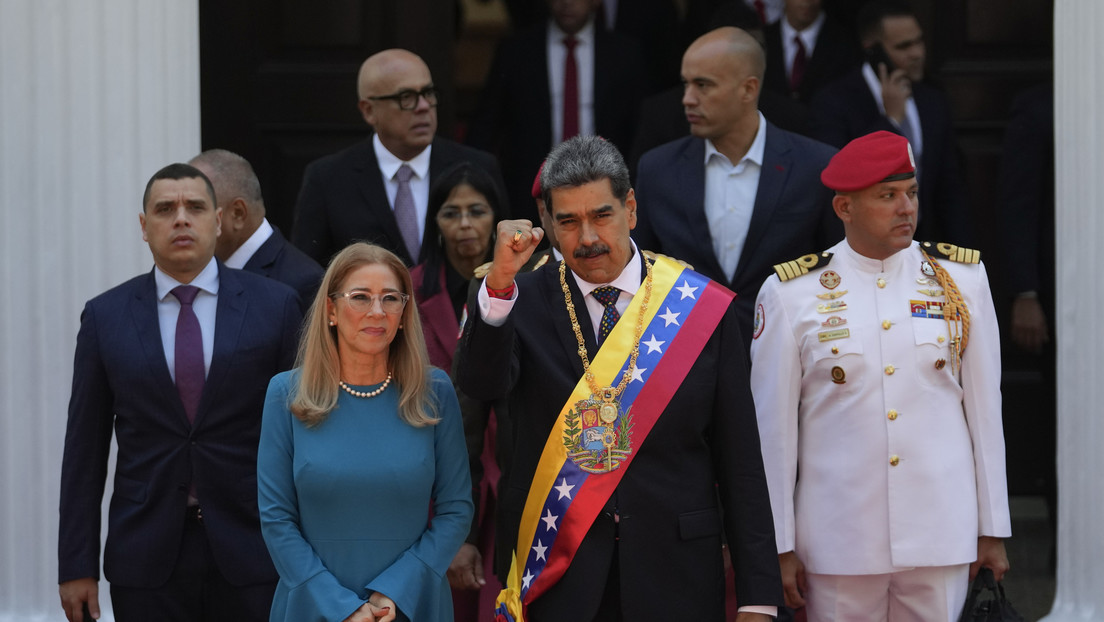 Venezuela: Nicolás Maduro juró por un nuevo mandato y anunció una reforma de la Constitución