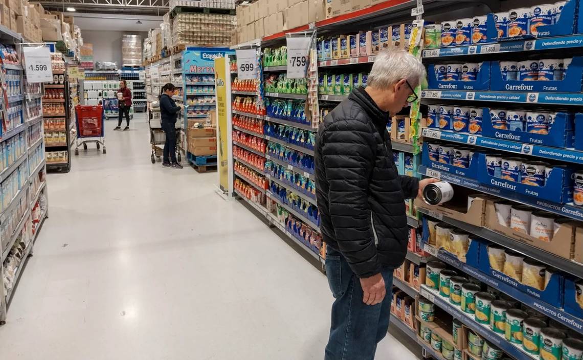 La inflación subió al 2,7% en diciembre y totalizó 117,8% en el 2024