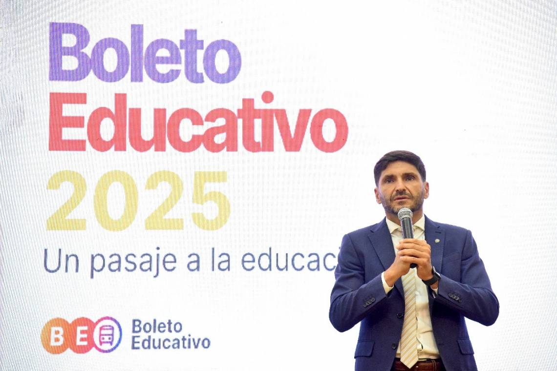 Pullaro: “El Boleto Educativo es una herramienta que cambia, transforma y da derechos”