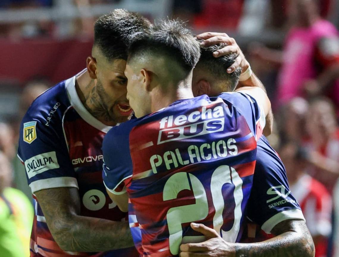 Unión rescató un empate agónico ante Boca en Santa Fe