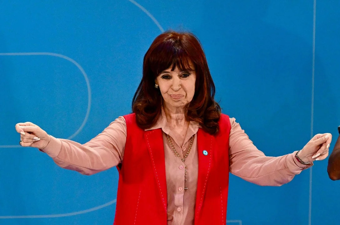 Cristina Kirchner cruzó el discurso de Javier Milei en Davos: 