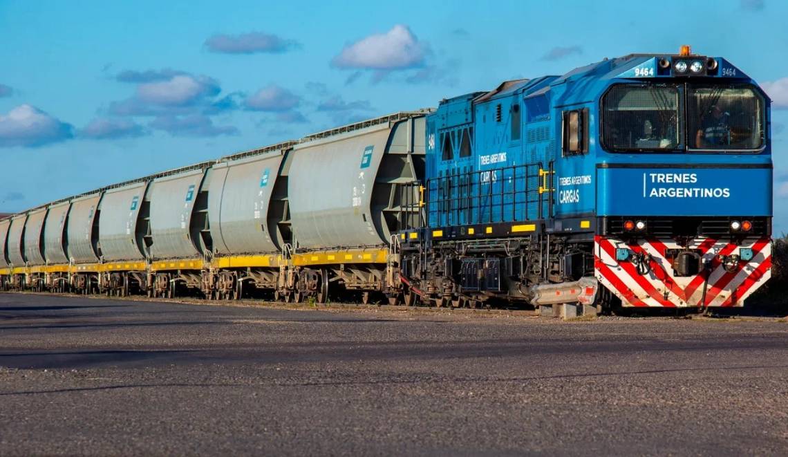 El Gobierno inició la privatización total de la empresa Belgrano Cargas