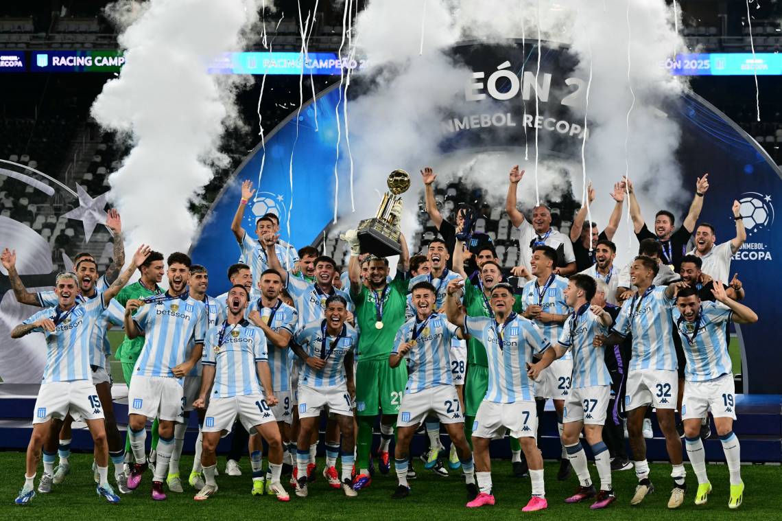 Racing derrotó a Botafogo en Brasil y se consagró campeón de la Recopa Sudamericana