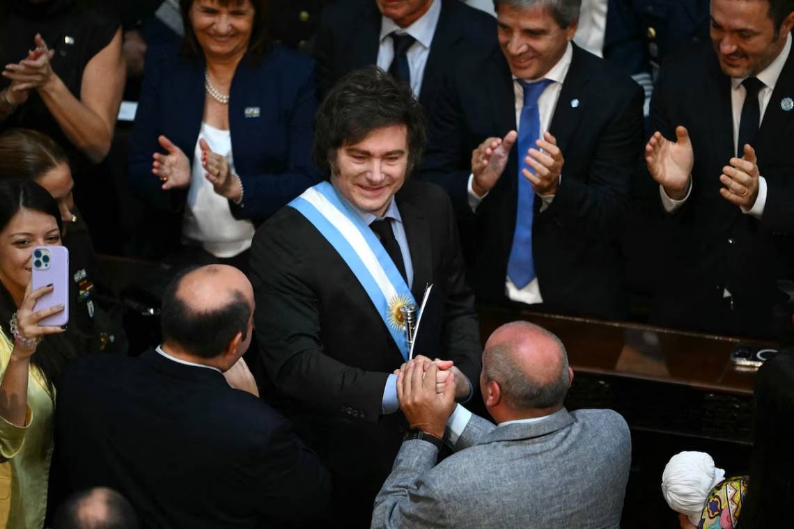 Milei lanzó un mensaje electoral en el Congreso, cuestionó a la oposición y confirmó un nuevo acuerdo con el FMI