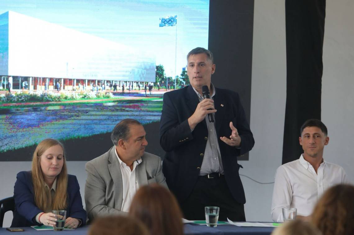 Juegos Suramericanos: ocho ofertas para construir el Microestadio en ciudad de Santa Fe