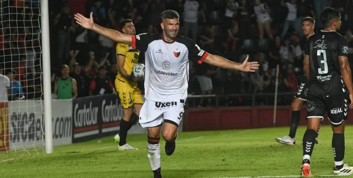 Colón se impuso 2-0 ante Central Norte