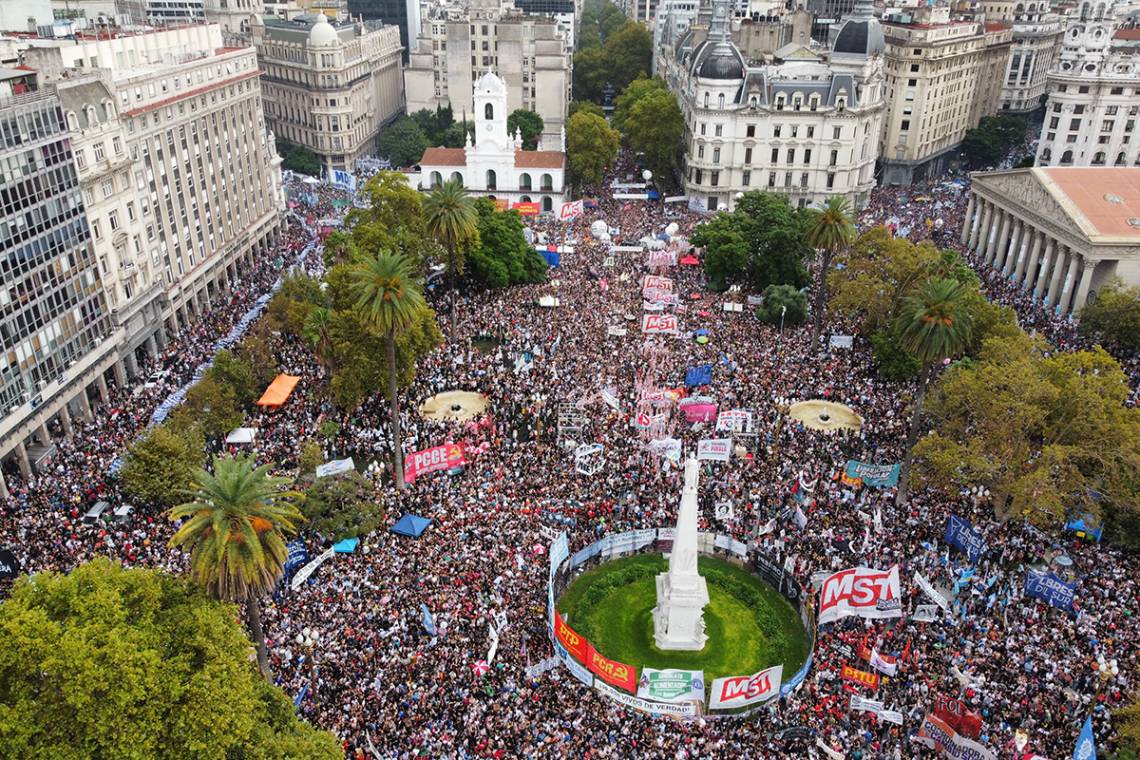 Con críticas al Gobierno, una multitud se movilizó por el Día Nacional de la Memoria