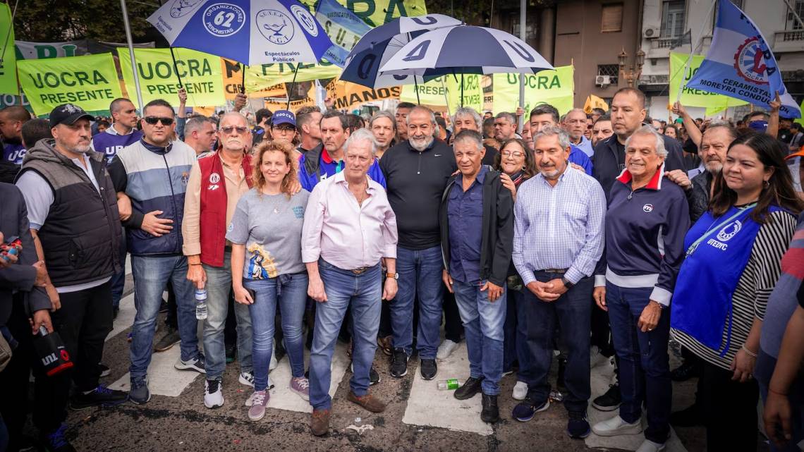 Desde la CGT afirmaron que el paro tiene alto acatamiento y criticaron a la UTA