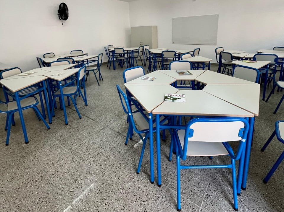 Inauguraron nuevas aulas equipadas en las escuelas Zazpe y Nilce Uviedo