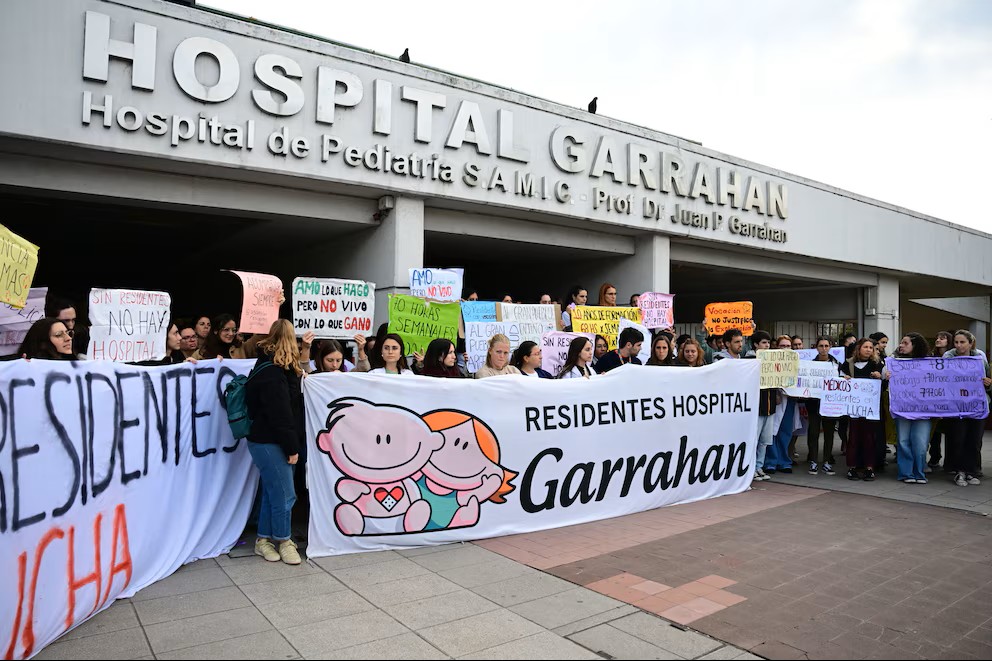 El Gobierno también vetó la emergencia en pediatría