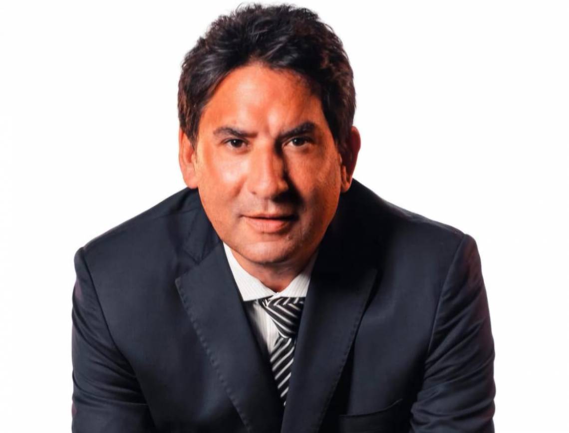 Carlos Clemente.