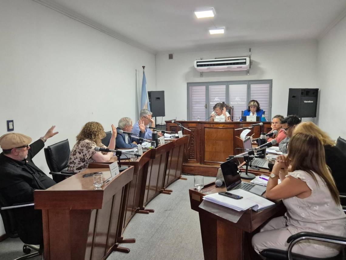 El momento de la votación, luego de más de tres horas de debate. (Foto: STD)