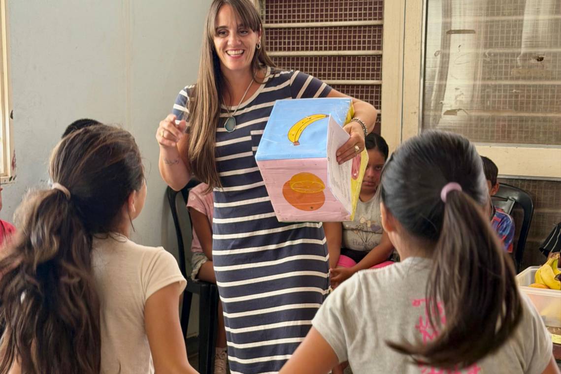 El Municipio realizó una nueva jornada del Programa contra la Malnutrición Infantil en El Chaparral. (Foto: MST)