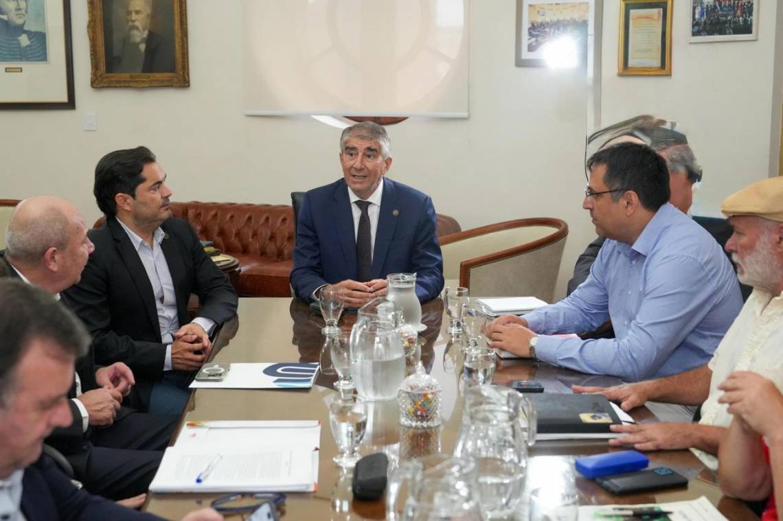 El gobierno recibió a representantes de UPCN y ATE en la primera reunión paritaria del año. (Foto: GSF)
