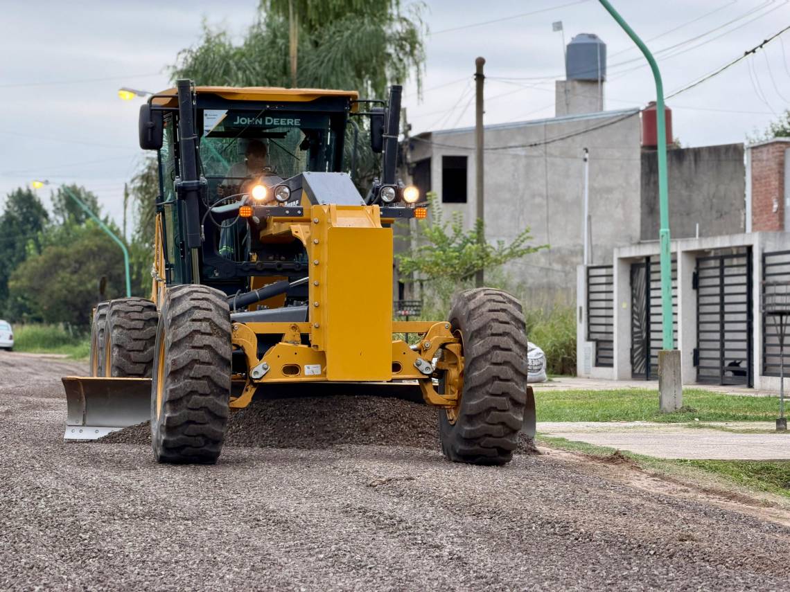 El Municipio informó avances en el plan de mejorado pétreo de calles