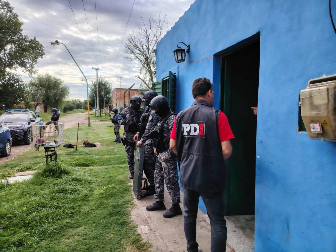 Detienen a un joven investigado por la venta de una moto robada