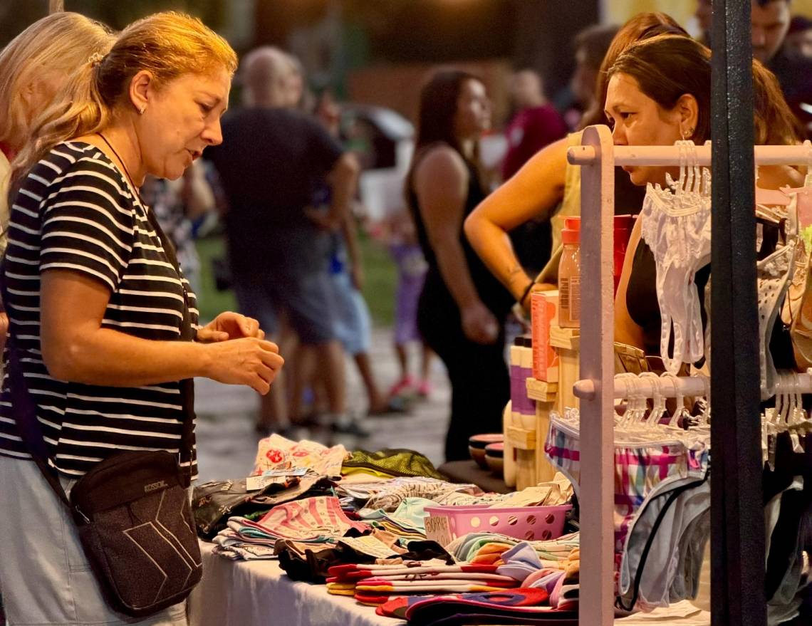 Destacan el éxito de una nueva edición de la Feria Municipal de Mujeres Emprendedoras