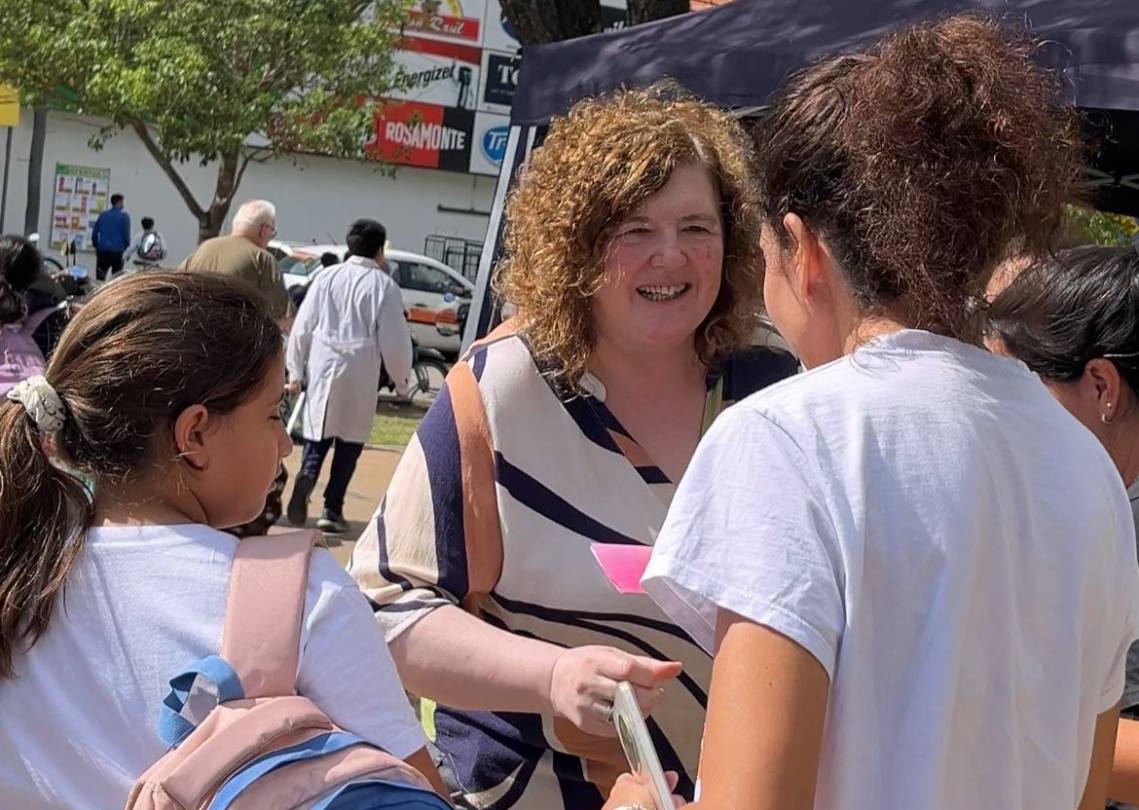 Alejandra Chena impulsa mesas de consulta y asesoramiento en espacios públicos por el Mes de la Mujer