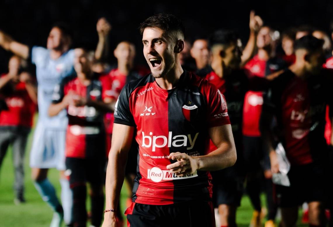 Luego del triunfo ante Acasusso en Santa Fe, Colón quiere volver a sumar de a tres. 