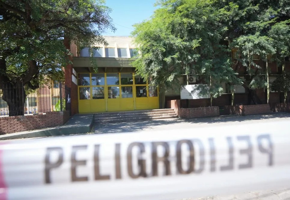 Dictaron prisión preventiva para el segundo adolescente detenido por el tiroteo en una escuela de San Cristóbal