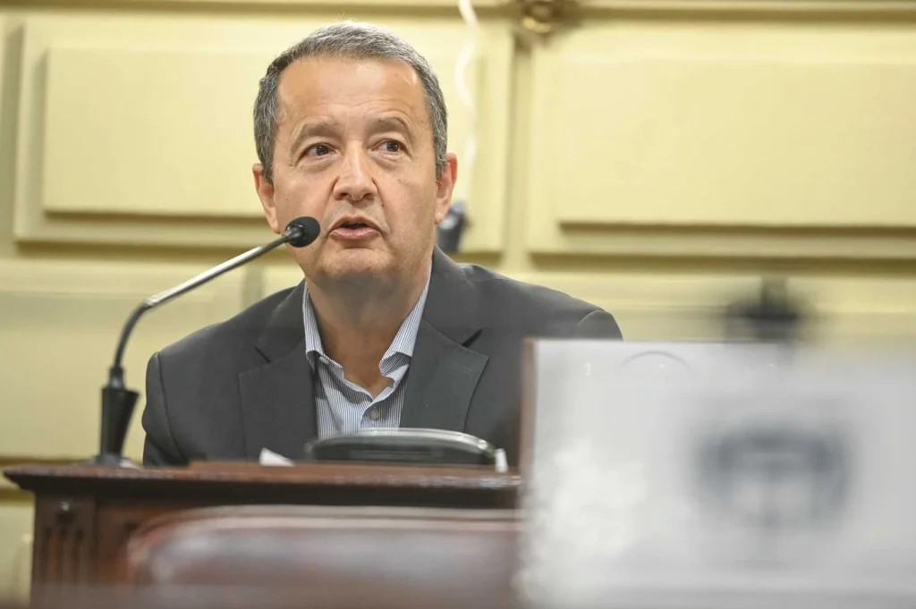 Del Frade cuestionó la Ley de Municipios: “La autonomía sin financiamiento es una palabra vacía”