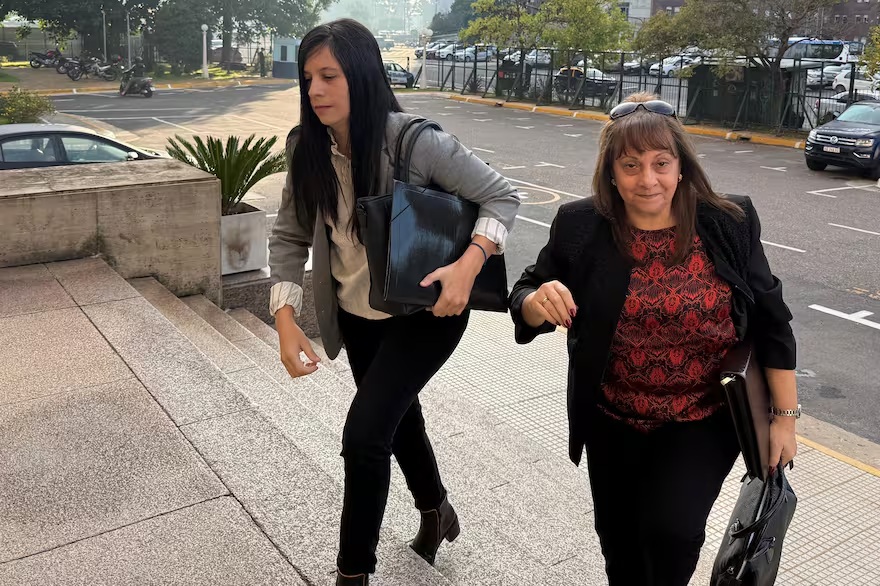 Las prestamistas de Adorni declararon ante la Justicia y confirmaron la deuda